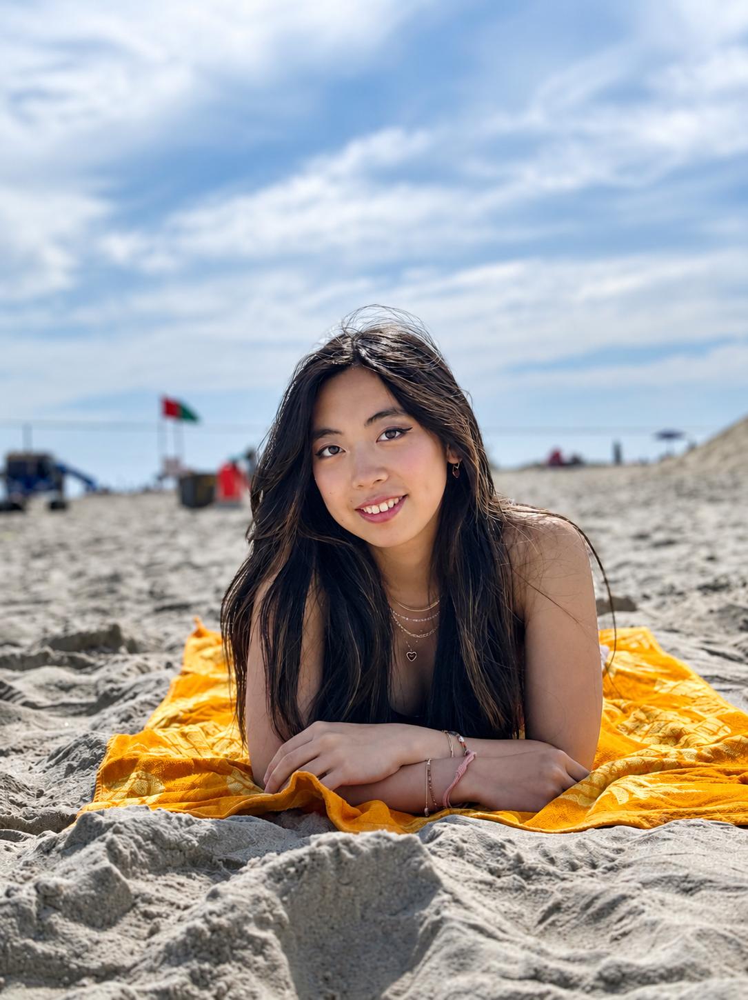 Angelina Dong